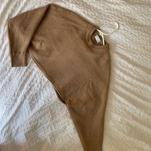 100% merino wool cropped sweater